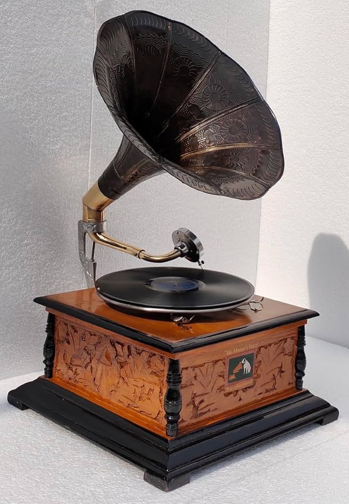 Vintage Gramophone Horn Replica