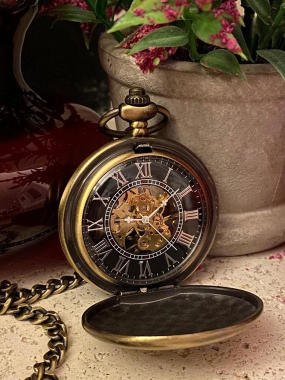 Antique-Style Mechanical Pocket Watch